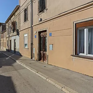 rich-apartment.pula-hotels.org/